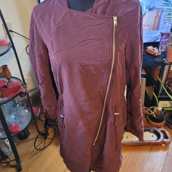 H & M Burgundy Hooded ZIppered Utility Cardigan - Picture 12 of 12